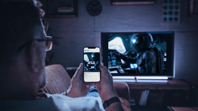 The Social Screen: How Online Networks Are Redefining Entertainment Consumption